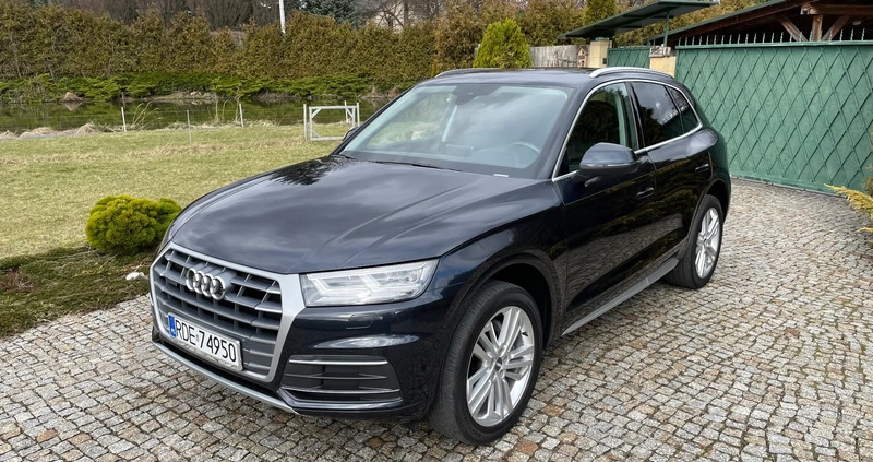 Audi Q5 cena 124900 przebieg: 74000, rok produkcji 2018 z Dębica małe 326